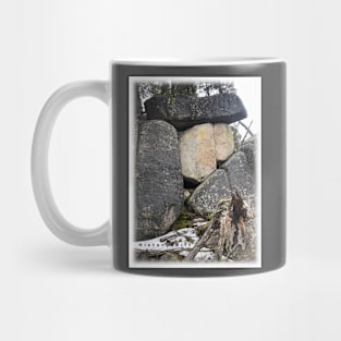 Wonderfull Rock Structure showing multiple colors! Mug